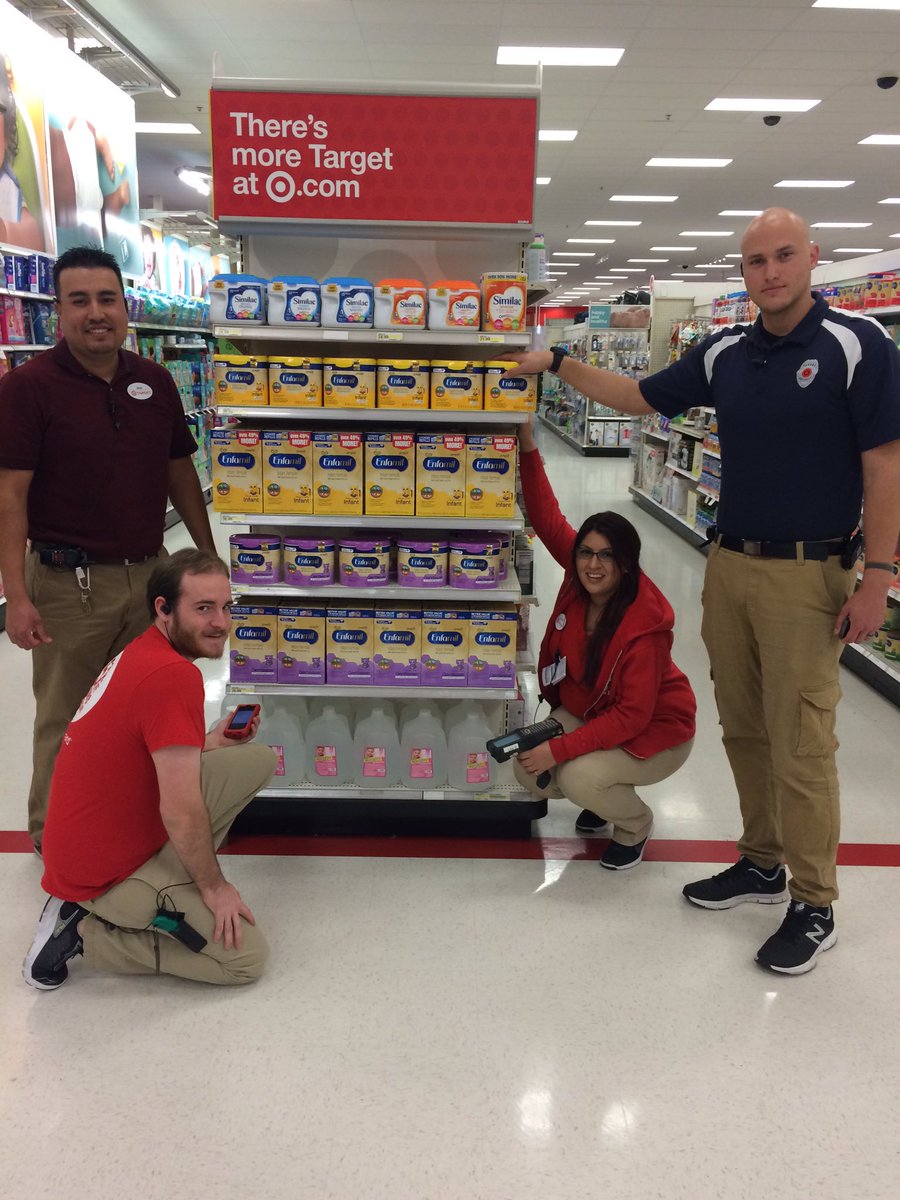 Amanda_TGT's tweet photo. From #Instocks to #Plano from #ETL to #AP we all have a hand in reducing shortage! #R200MarchOutShortage #T1869 https://t.co/PrFdtSZvMl