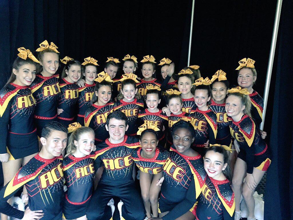 Chatting with ACE - Mohawks from Birmingham, AL before they perform and boy are they ready! Good luck friends! 💛❤️