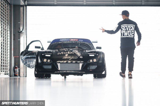 RealStance tweet picture