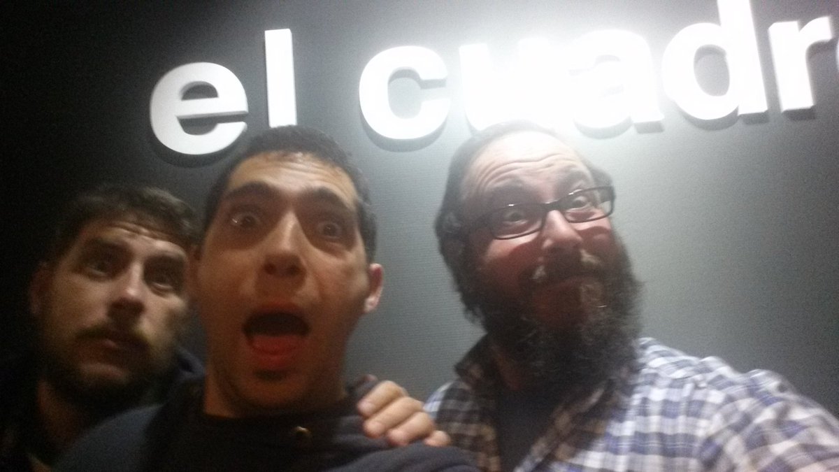 JorgeDepe's tweet image. Reunión #PadelForDravet con patrocinadores. En El Cuadro con Recambios de La Morena. #LaLiamos