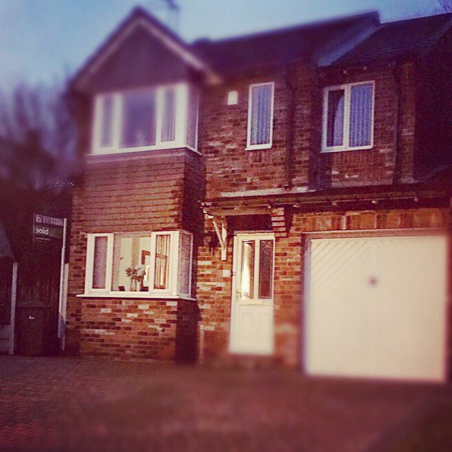 Chlow_angel's tweet photo. Sold to Miss Angel &amp; Mr Hinchliffe 👸🏼❤️👨🏽🏡 https://t.co/NSox0Ycr5T