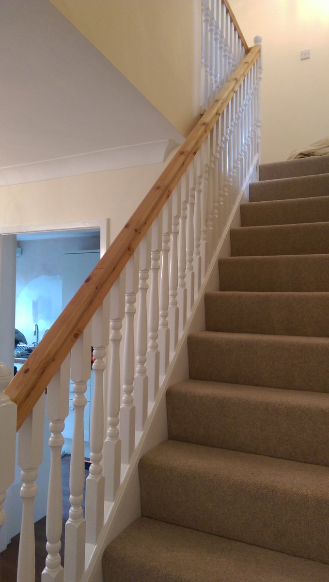 dave_martin007's tweet photo. #staircase #eggshell #Danishoil #handrail https://t.co/YXVgngeZNV
