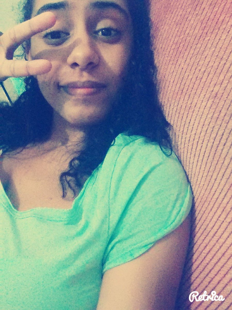 keekassa's tweet photo. Boa noite rapaziada :p https://t.co/UJCrQVgqDm