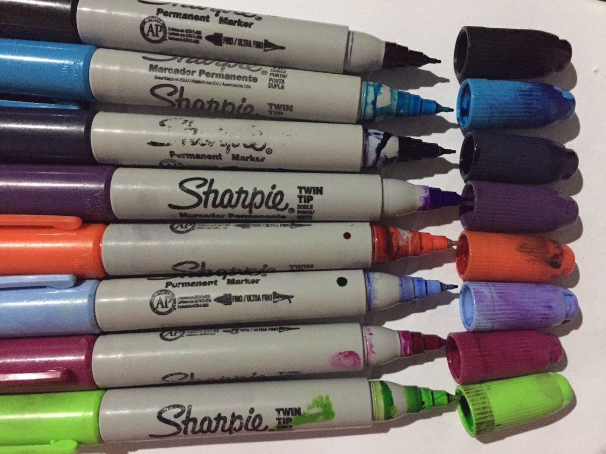 hechadepecas's tweet photo. Look @Sharpie. Not feeling that "sharpie" anymore... #SharpieFail https://t.co/RJ0Hi5oPoF