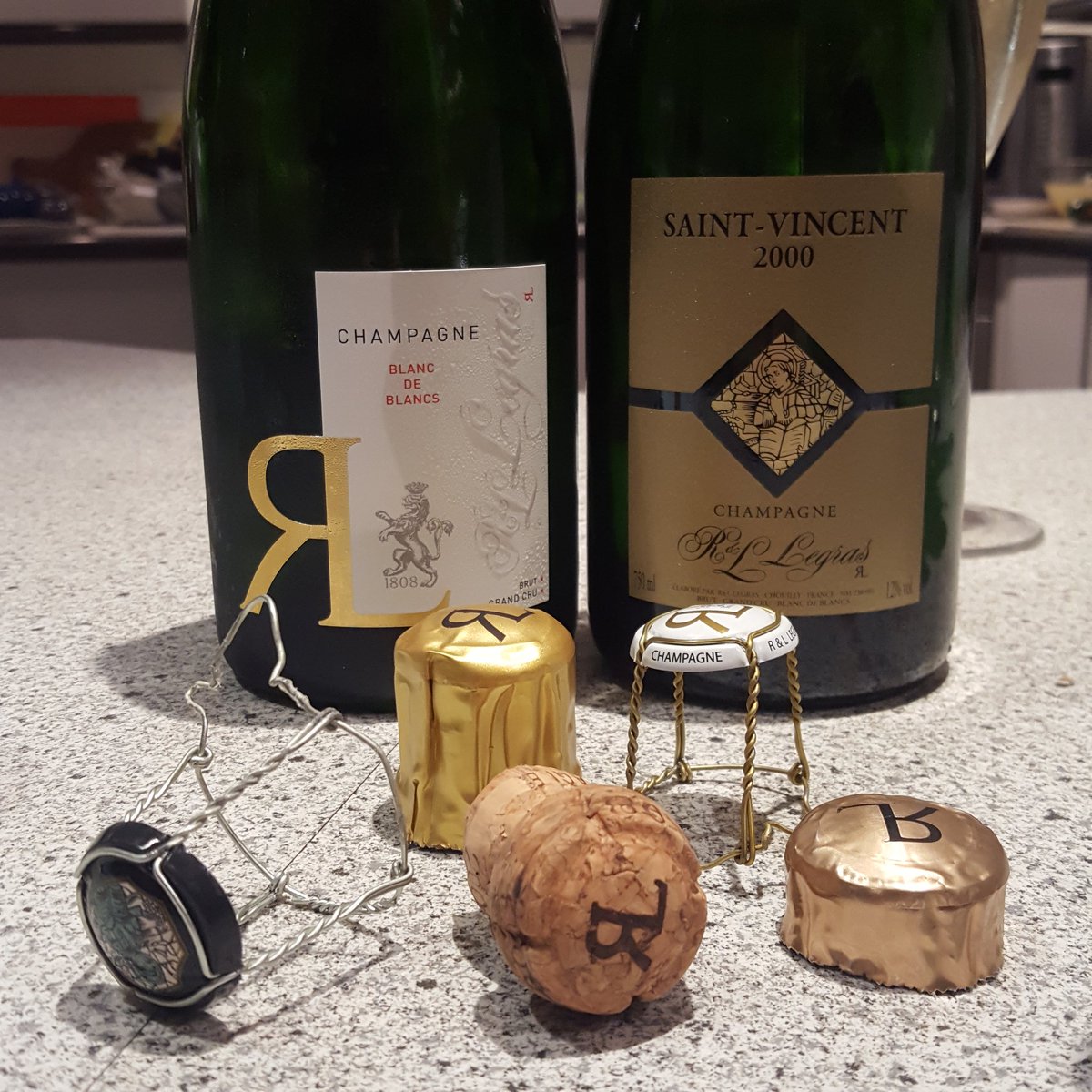 LeaandSandeman's tweet photo. Champagne R&L Legras - exquisite, yet respectably priced. Dive in! #RlLegras #GrowerChampagne #Chardonnay #Chouilly https://t.co/BiRjtT8opd