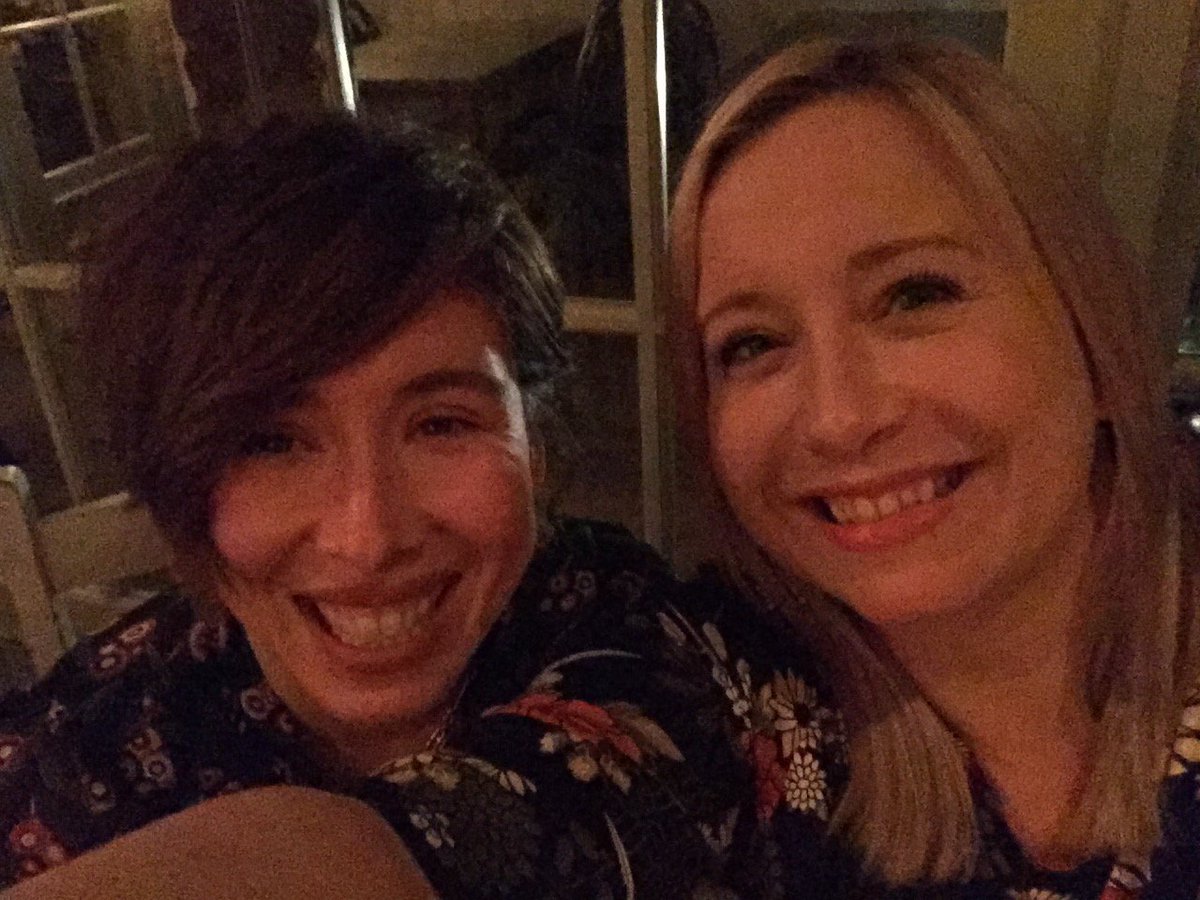 lsymes's tweet photo. Lovely catch up with great friends #happy https://t.co/FJifvNHZ3c