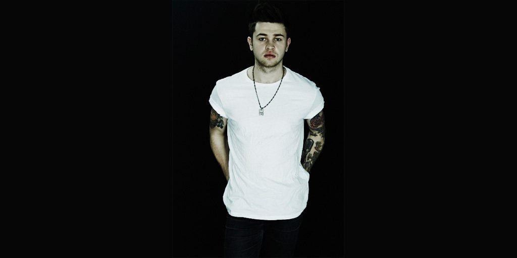 ANZ_AU's tweet photo. Calling all @ReeceMastin fans! Watch him live today for free at the Domain in Sydney from 6pm. #SpectrumNow https://t.co/gvyWp1lKIF