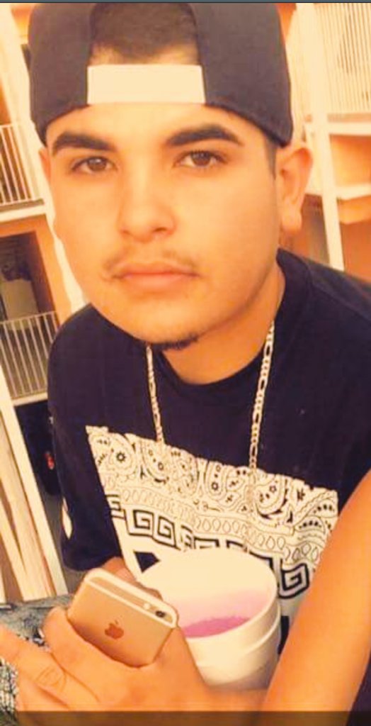 Elceno619's tweet photo. Rest In Peace boi💙 You left too soon but you will forever be in our Hearts💙🙏
Always Doublex2 Cupin🚀🍇💦
#syrupsippa https://t.co/rbpSJl0llr