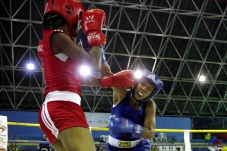 INDeporteVE's tweet photo. #PreolimpicodeBoxeo la venezolana Karlha Magliocco cae por decisión dividida ante Ingrit Valencia de Colombia (51kg) https://t.co/XHBCi23hoj
