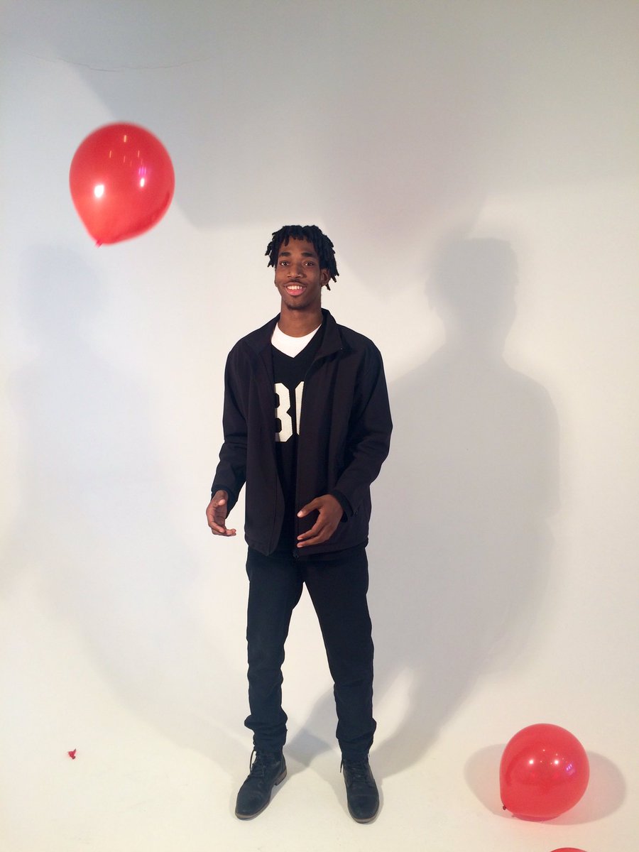 9WestDistrict's tweet photo. #RBG #YORB 🎈 https://t.co/jBEjJ5WVeF