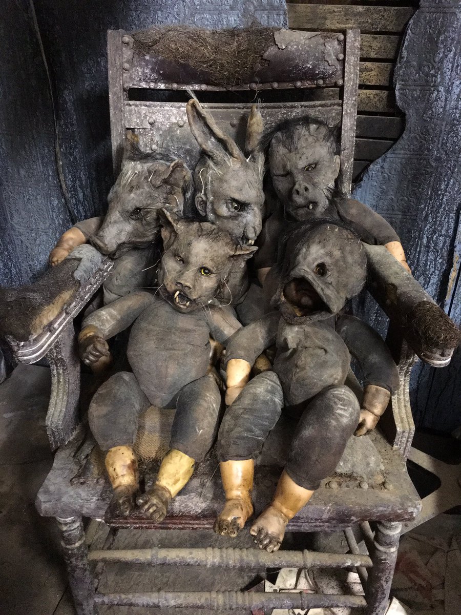 pumpkinpulp's tweet photo. Our new Forevermore Doll collection! Nothing says forevermore than mummified animals sewn to dolls. #pumpkinpulp https://t.co/tjNKlojgSU