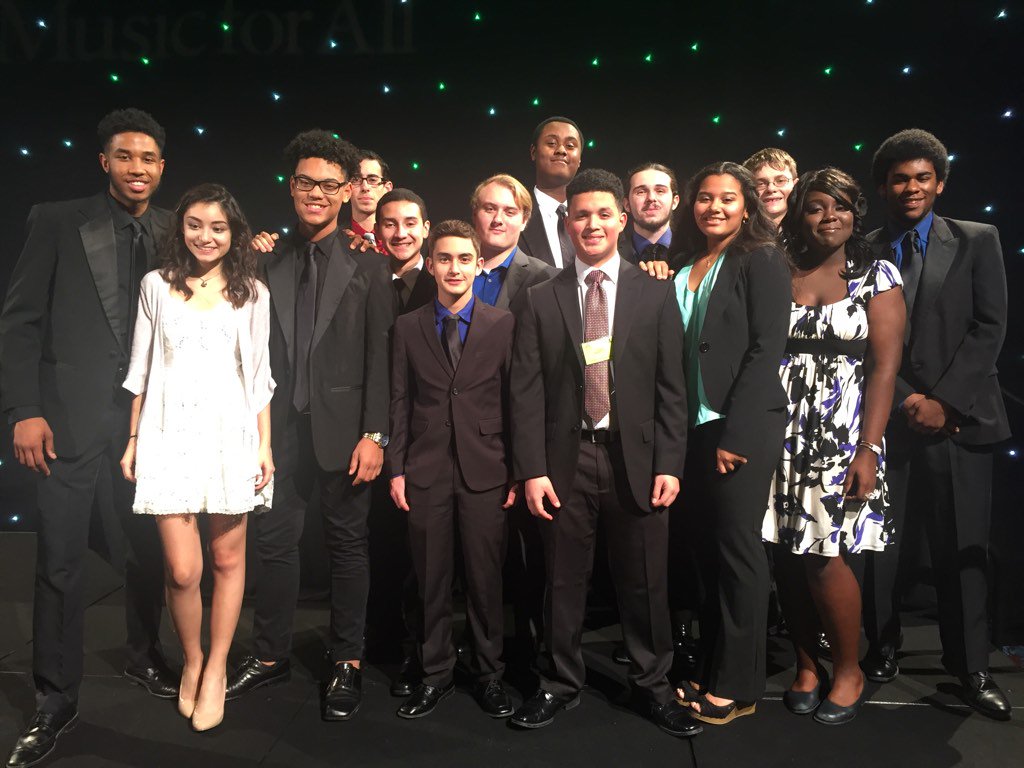 RBMSBand's tweet photo. Bailey Band alumni after Music For All National Festival banquet. Great kids!  #BelieveinSpring #mfafest16 https://t.co/bJVKPFMfCX