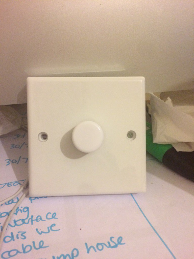 BB_Taylor_'s tweet image. My husbands cure for writers block apparently #amwriting #magicswitch #creative #workinprogress