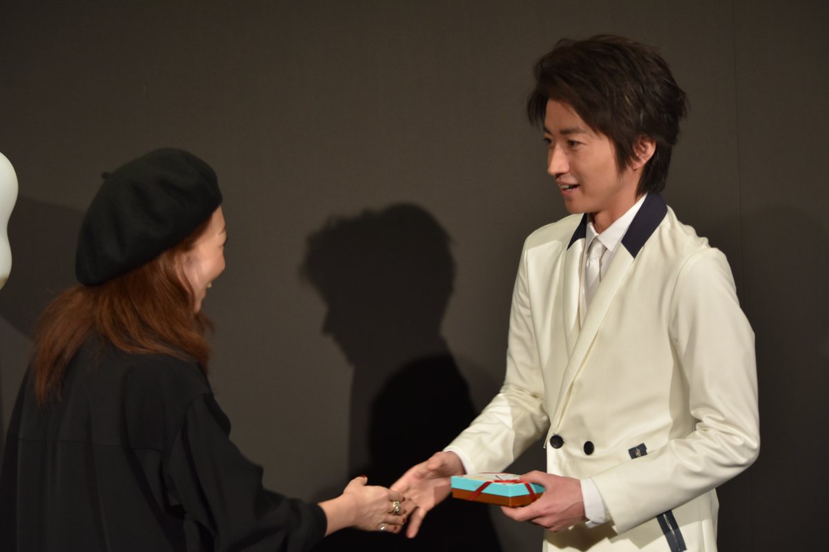 映画ランド 速報 藤原竜也 ファンに直接チョコレートをプレゼントするサプライズ 会いたかった ファンクラブツアー中止も紳士に謝罪 僕だけがいない街 公開直前ホワイトデー試写会 僕街 藤原竜也 ホワイトデー T Co Zb4ygp3qnn