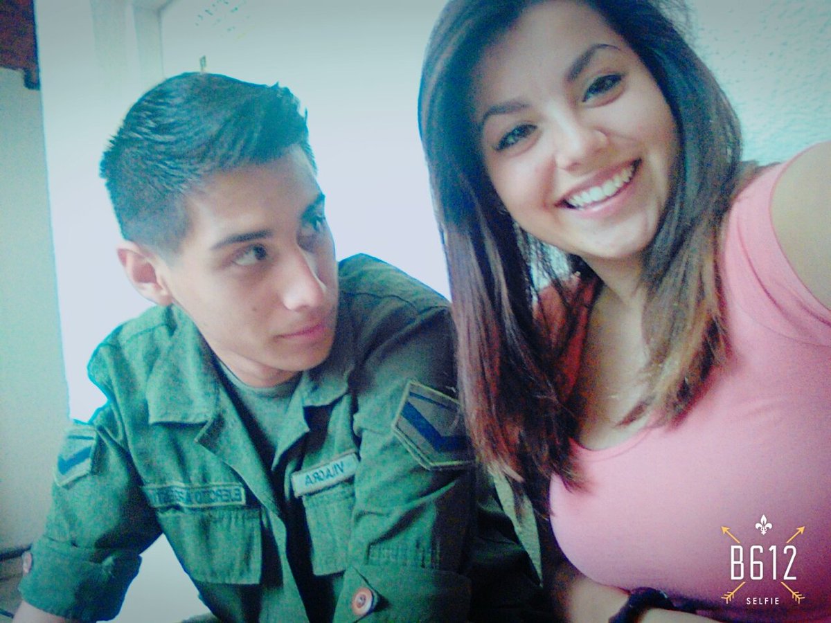 soledadrocioo's tweet photo. Mi unica y gran familia de sangre. Te amo hermano<3 https://t.co/pp0B1uARzV
