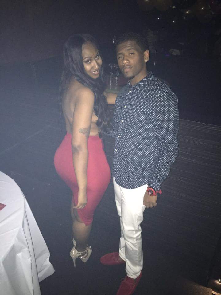 beyonGorgeous_'s tweet photo. Mama and uncle slayed her birthday... She's going to be a year older tomorrow 👑💰💸 . #yesss 😍😍😍 https://t.co/wva56ZEYEc