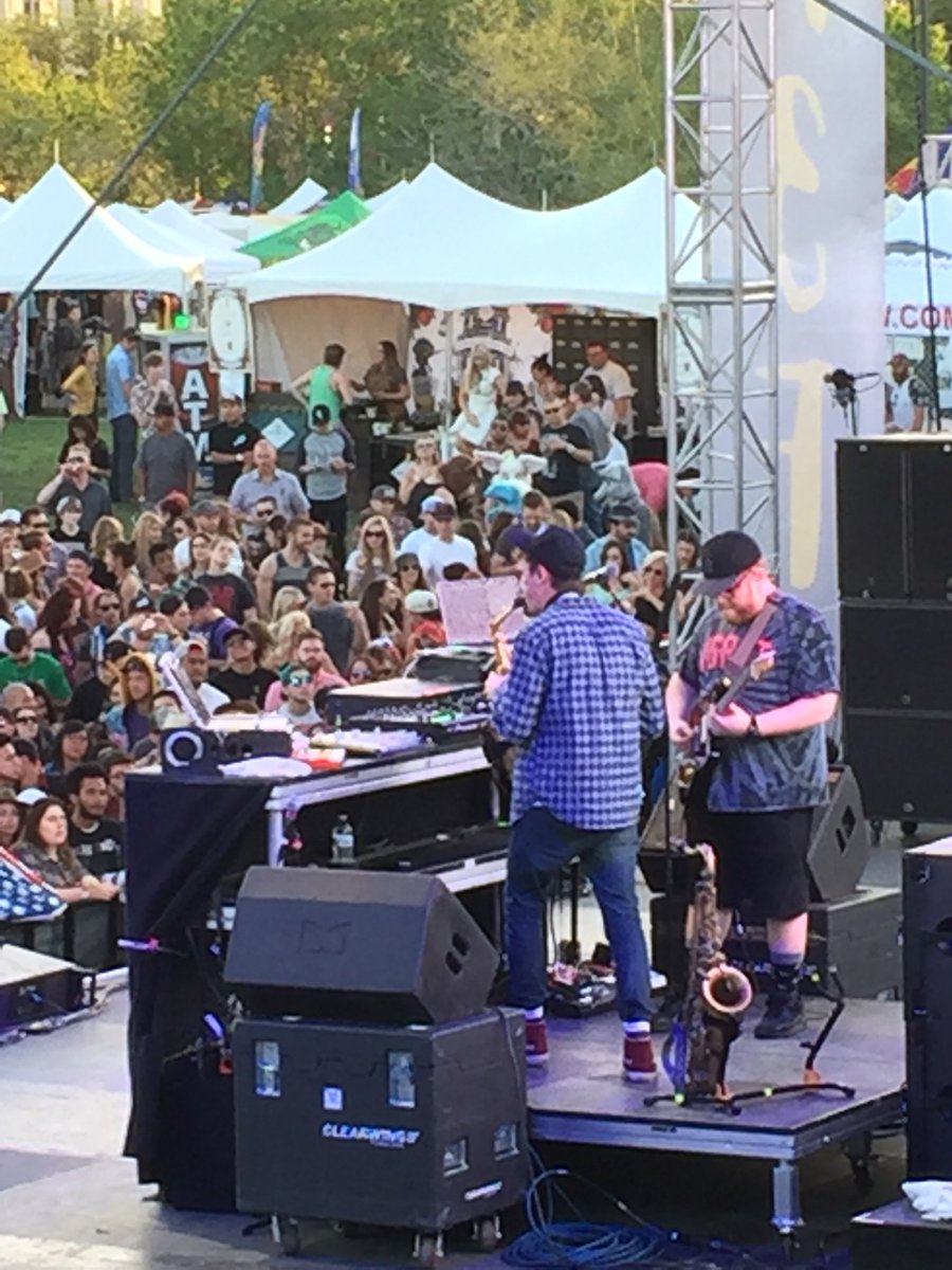 try_dsd's tweet image. Gr!z killin’ it on stage! #m3festival #mmmf #m3f #trydsd #musicalfestival  @m3festival @m3fphoenix