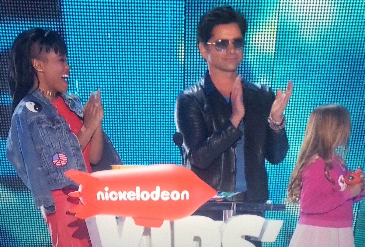JohnStamosFans1's tweet photo. To all @JohnStamos fans, here are some photos of JS at the #KCAs #KCA. Looking handsome as always JS. 😍❤️ https://t.co/HgLBLBdPWR