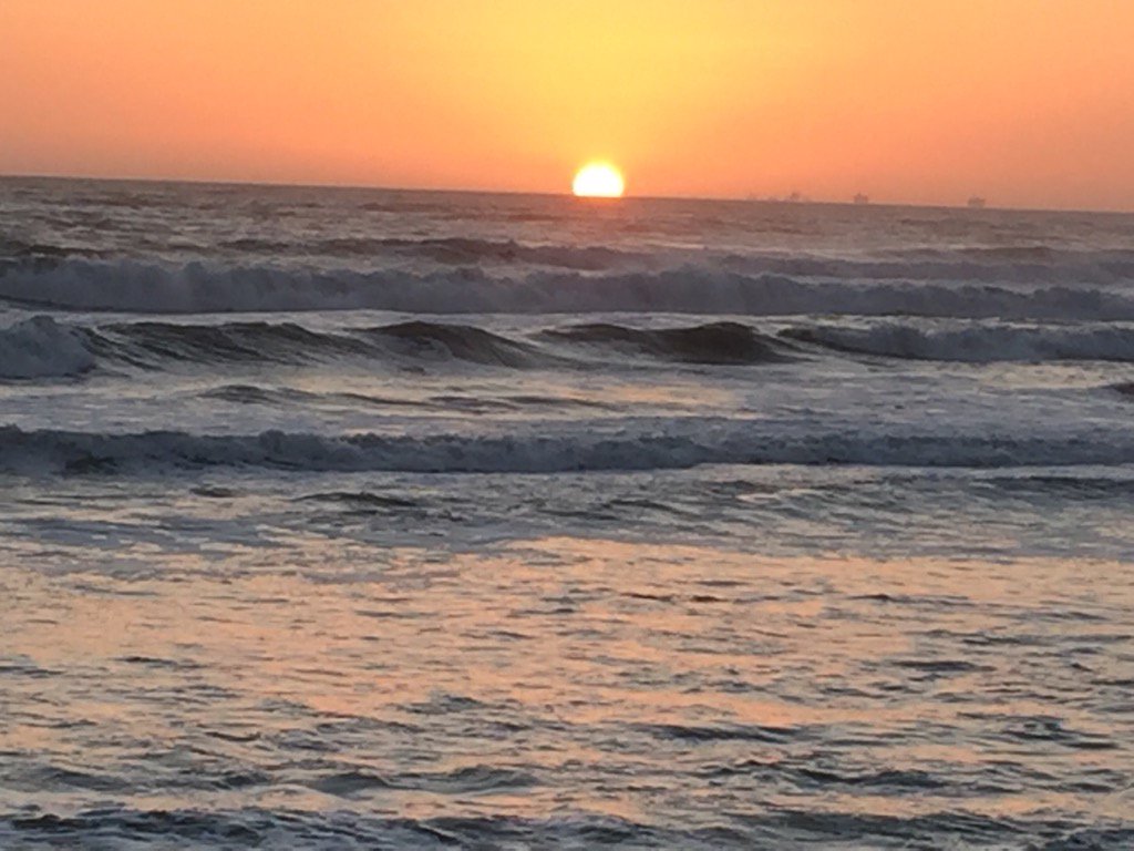 Armando_NJ's tweet photo. From the rising of the sun to its setting, the name of the Lord is to be praised. Psalms 113:3 https://t.co/oiUtuq5rMA