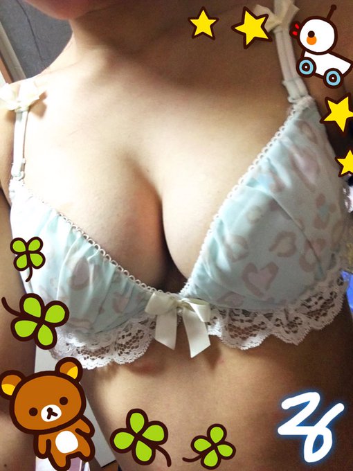 ハートヒョウ柄の下着٩(๑&ograve;&omega;&oacute;๑)۶  下は紐&hellip;ヒモ٩(๑&ograve;&omega;&oacute;๑)۶ お気に入りすぎてクタクタなやーつ https://t.co/QTypBal8C5<a href="/tag/%E5%A4%A7%E4%BA%BA%E3%81%AA%E3%81%AE%E3%81%AB%E5%A5%B3%E5%85%90%E6%9C%8D%E7%9D%80%E3%81%A6%E3%82%8B"class="tags"><span>#大人なのに女児服着てる</span></a>