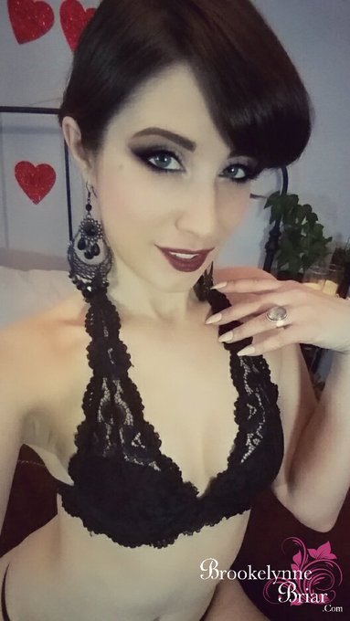 I'm online on #MyFreeCams https://t.co/Ui9hrPTehO!!!!!!  I've missed you all so so much.  Let's all get<a href="/tag/myfreecams"class="tags">#MyFreeCams</a><a href="/tag/tmblr"class="tags"><span>#tmblr</span></a>