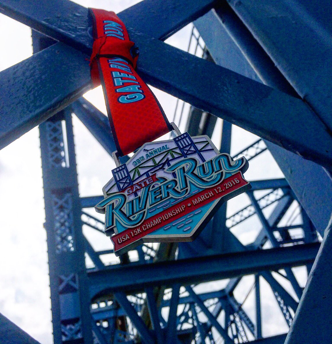 simplerobinb's tweet image. Gate River Run success regardless of heat &amp;amp; humidity. @gateriverrun15 #GateRiverRun #medalporn