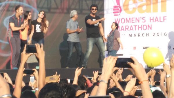 TEAM ARJUN KAPOOR tweet media