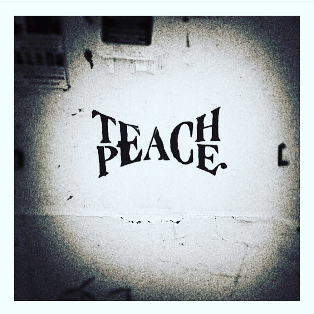 mothermother's tweet photo. Teach this to your children... #grafittiart #sosimple #soeffective #mmdailydose @jasminparkin #saturday https://t.co/2o8P1tOmZ7