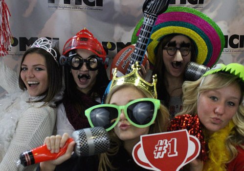 highoctanefans's tweet photo. Chariton fans in the #highoctanefans photobooth @ #iahsbkb @charitoncharger @sarah_fuhs https://t.co/XYMDPQDAhG