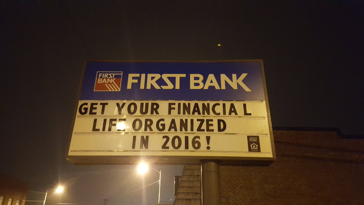 KPcomedian's tweet photo. Don't tell me how to live my life Jerseyville, IL.  #roadcomic # jerseyville il https://t.co/iGkE9XGyZ9