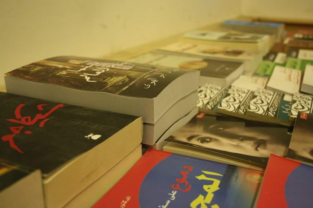 بتعرفوا إنّه حيكون عنّا معرض كتاب؟
شو بتحبّوا نوفرلكم كتب؟
و شو بتتوقعوا موضوع المعرض هالمرّة؟
#ساقية_الدراويش