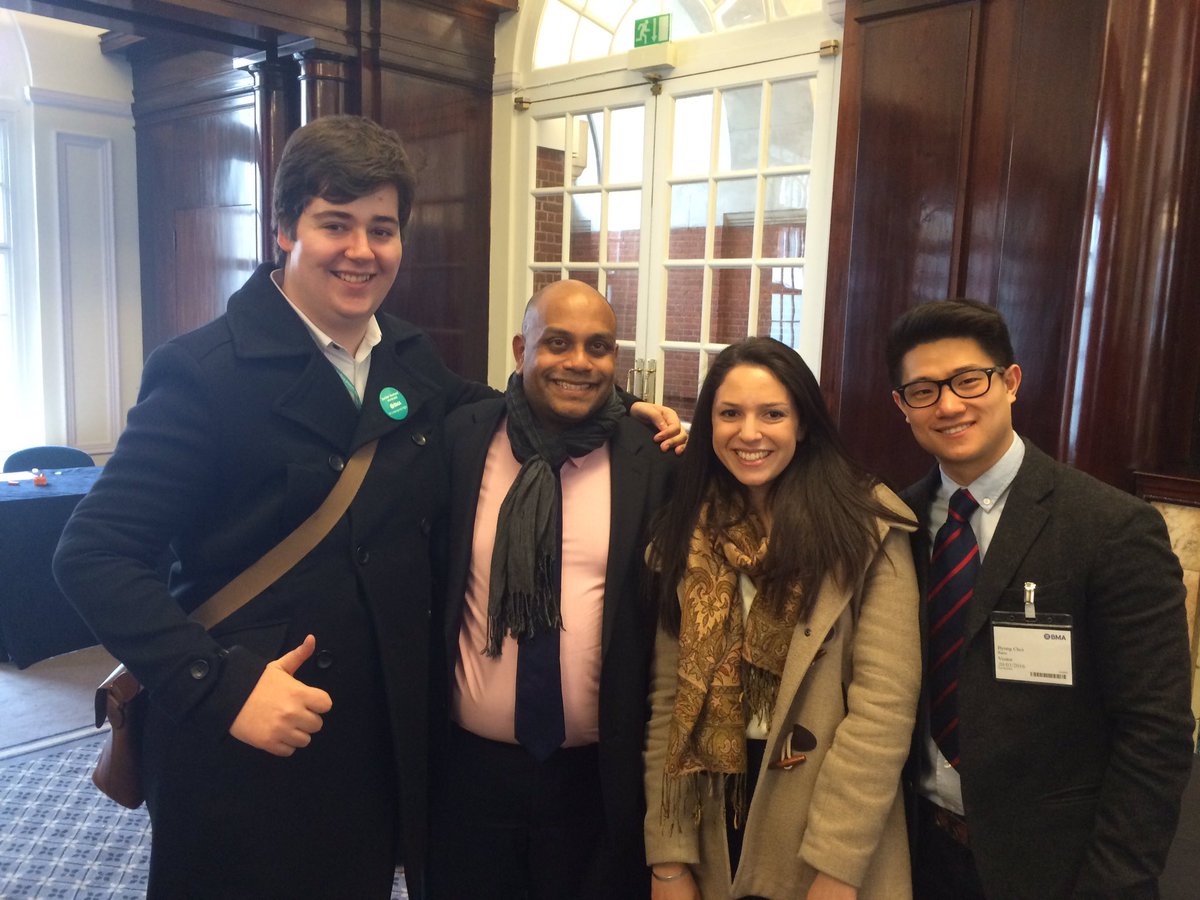 Medic_Russell's tweet photo. Also got a photo with @johannmalawana! Fantastic day all round! https://t.co/LQ9DmhVQU9
