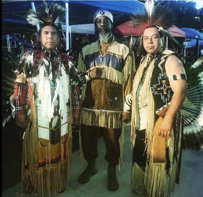 devine144's tweet image. 