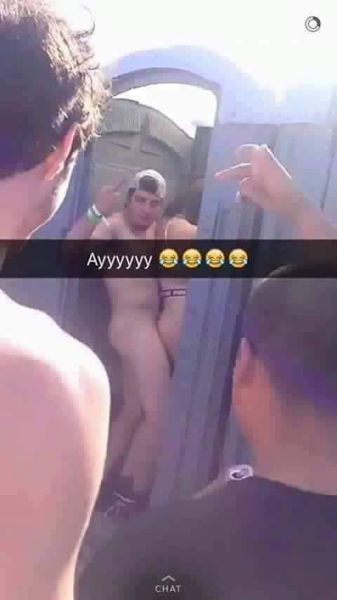 Juddawho's tweet photo. @ultra lmao😂 https://t.co/eHIs0WYKgK