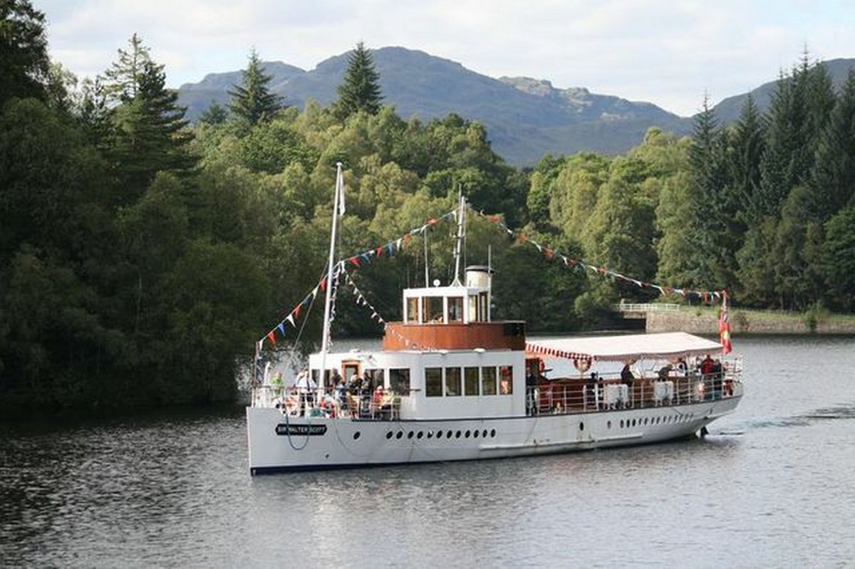 ScotlandNow's tweet image. #ProposalDay: 12 romantic Scottish locations to pop the big question goo.gl/VZsssZ