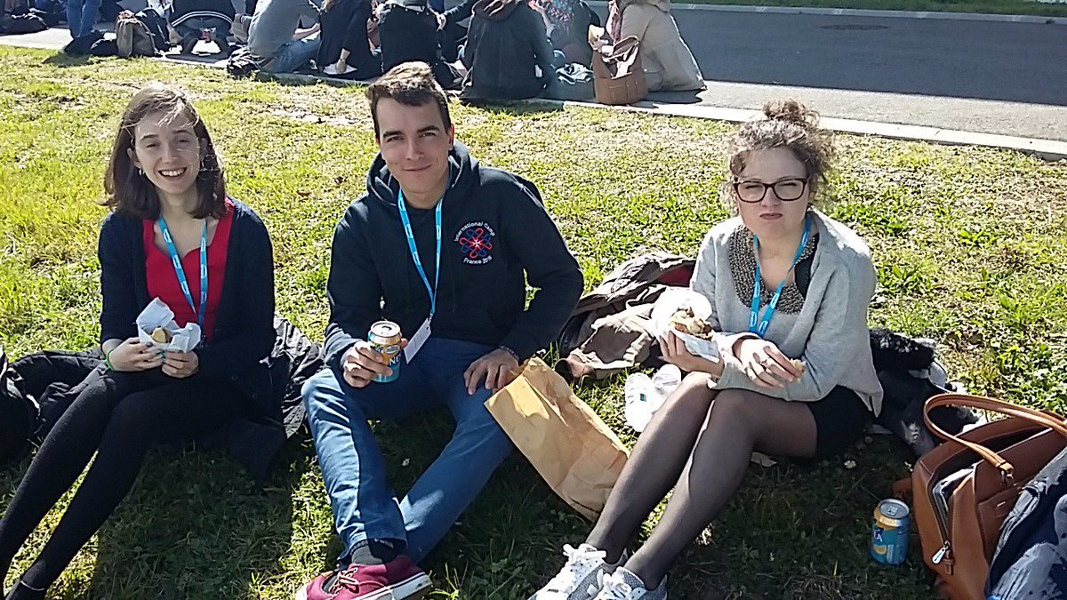 ConceptIcam's tweet photo. Merci @JuniorAEI pour ce super weekend #foodtruck #SOCRP2016 https://t.co/WpsMnKu7kd