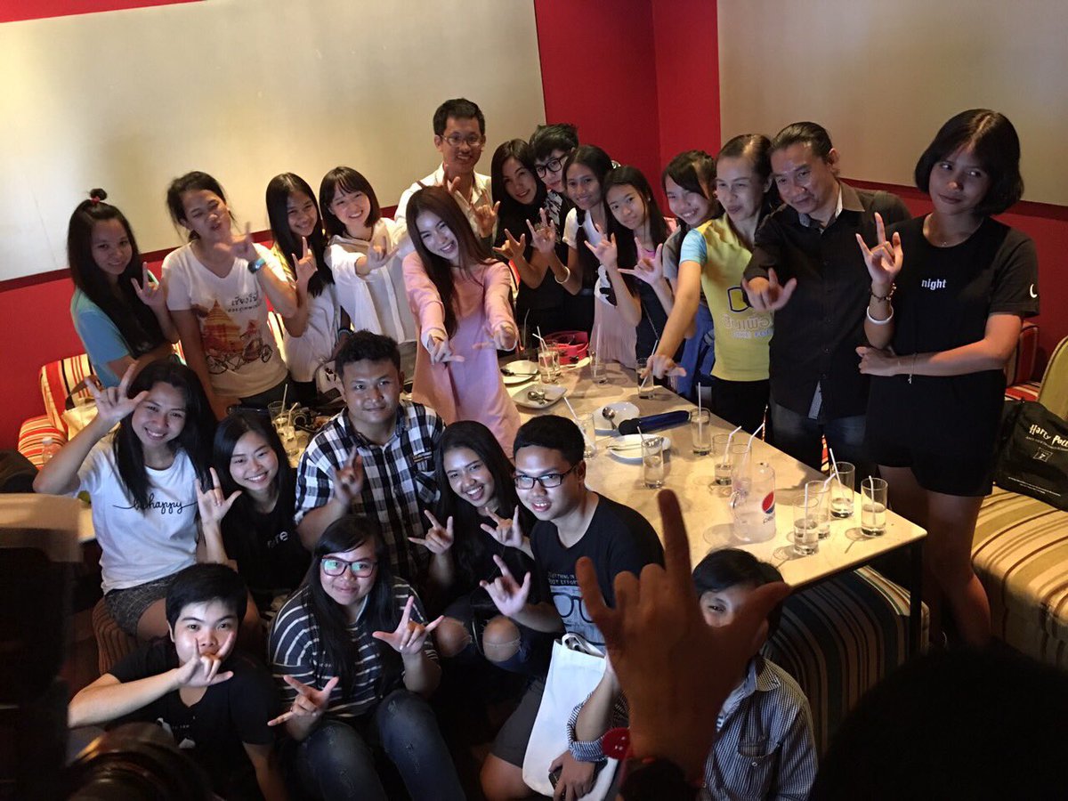 Mookwrnfamily's tweet photo. จบลงไปแล้วสำหรับ #DateWithMook ไว้พบกันใหม่กับกิจกรรมครั้งหน้า รอติดตามกันนะจ๊ะ💕💕 #MookWorranit 📷 By พี่โดม https://t.co/tnID3Hk8TY
