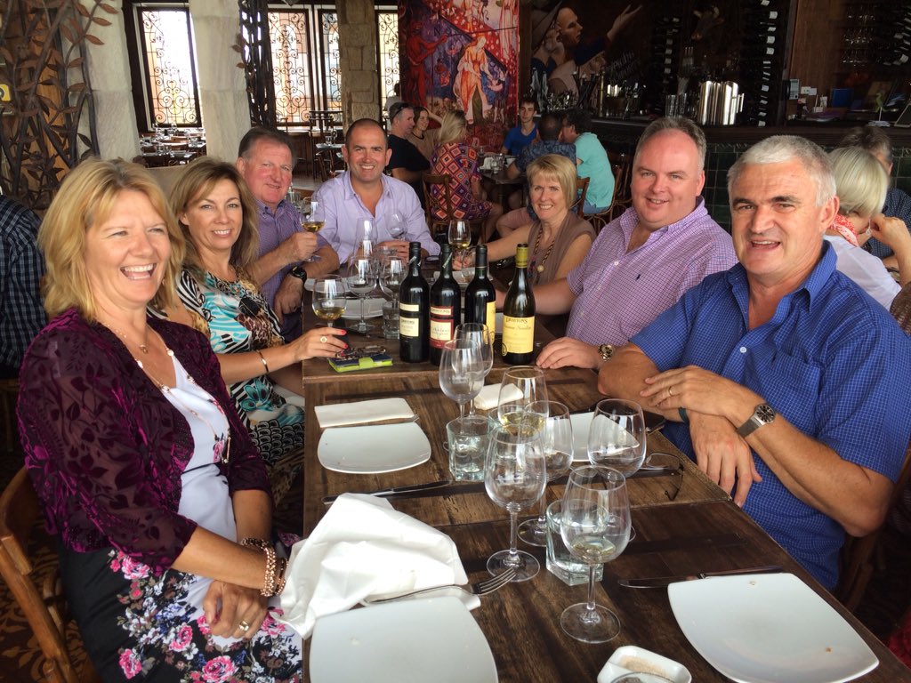vicki_woods_au's tweet photo. Beautiful people for lunch at #RusticaNewcastle Think the 'chicks' make a better pic! @KarenH99 @WCreedon @natraine https://t.co/AG9xlj6fyy