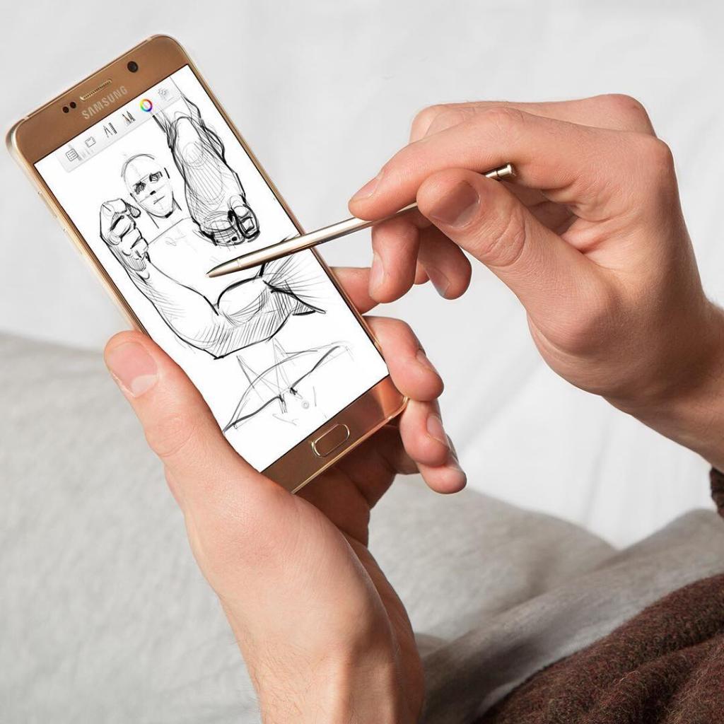 samsungID's tweet photo. Manfaatkan hari Minggu untuk mencari berbagai inspirasi &amp; referensi pekerjaanmu dengan Galaxy Note5. #StartWithNote5 https://t.co/wDHDffLwbp