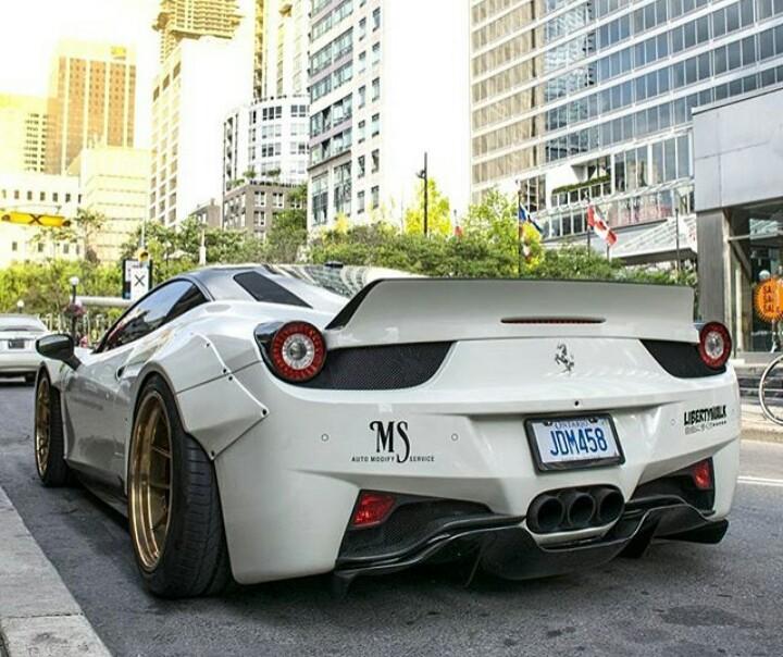 DailyCar_Talk's tweet photo. TodaysDestination: The Ferrari 458 https://t.co/5hVGYhodQw