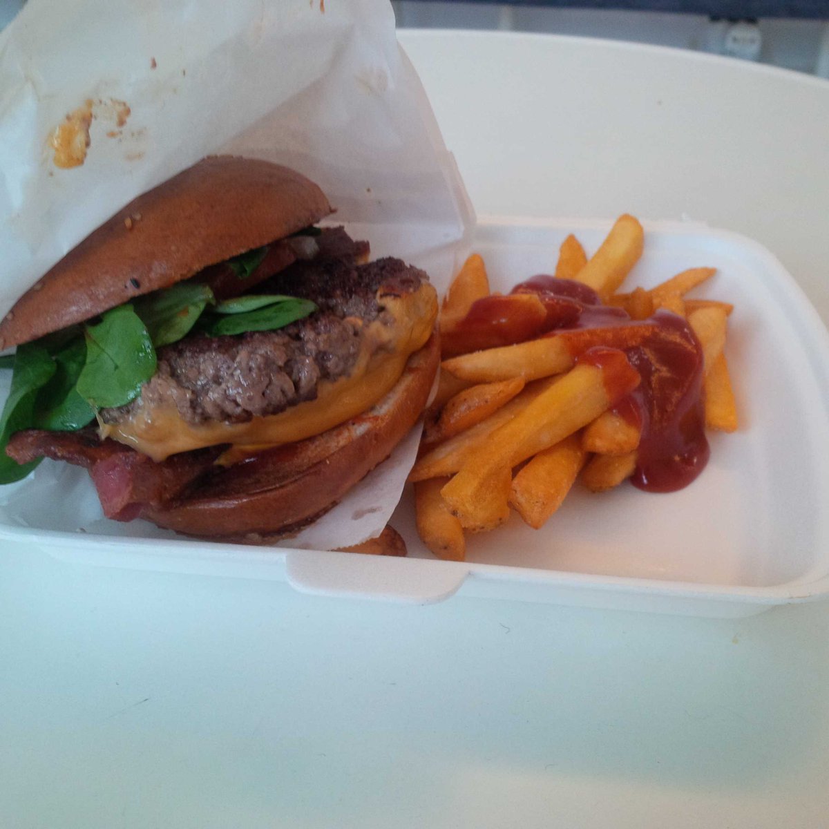 Dips on Buuuurrrggeeer #spartakiade