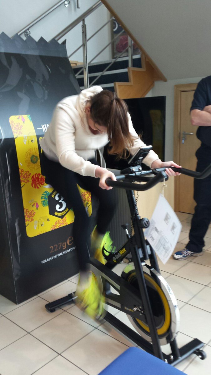 MADLcharity's tweet photo. Look at those legs go! Raising money for #Scunthorpe charity #TheForgeProject ๐ https://t.co/lRl8Jj2KK0