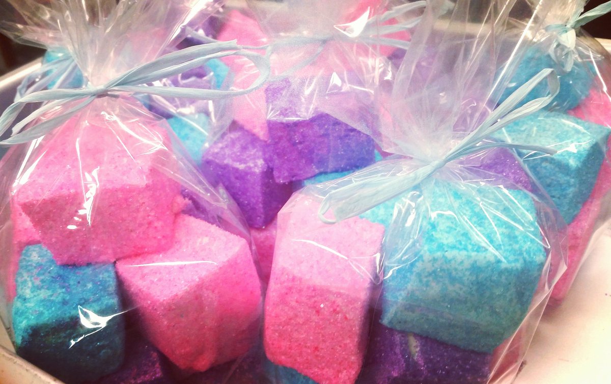 fcbakery's tweet image. We're making our famous Homemade Vanilla Marshmallows all week for Easter! And they're gluten-free! (757)464-1455