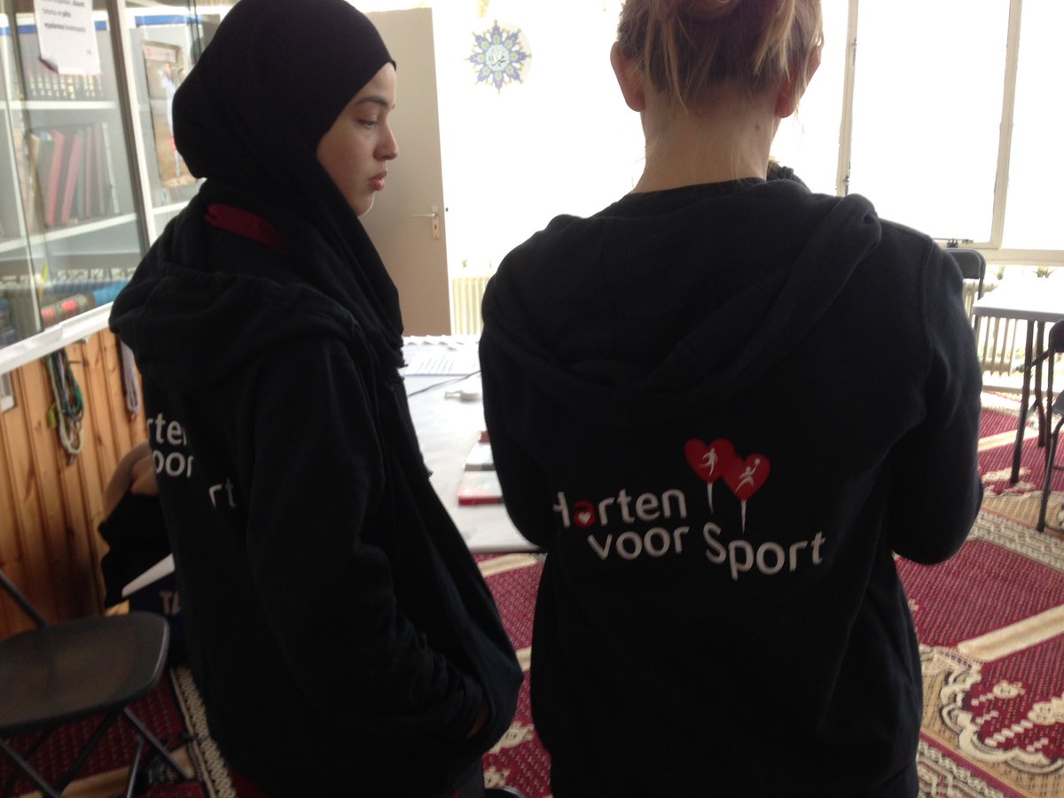 Gezondheidsdag <a href="/eyupsultan/">menderes</a> moskee fittesten en beweegadvies voor wijkbewoners.  #kanaleneiland #030inbeweging