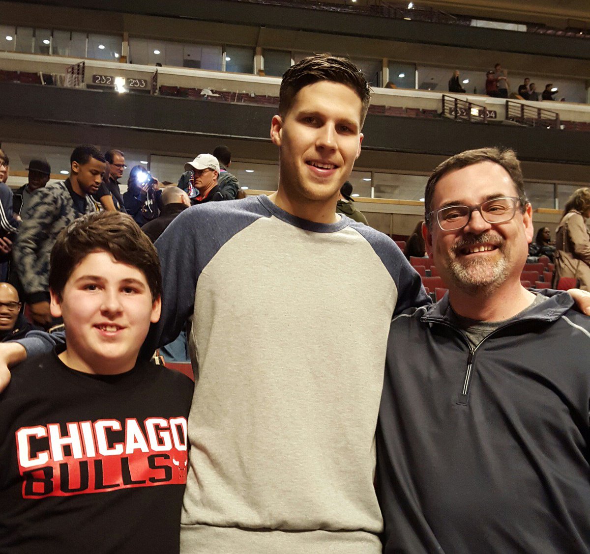 JeffSoukup_NE's tweet photo. @FNBOmaha @dougmcd3 #VIPwithDougMcD Great night!  Bulls win and time with Drew.  BTW  Doug is in the middle https://t.co/qq5cmsrWAB