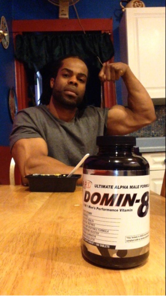 Muscleboyfit's tweet photo. Power breakfast with @ARDNutrition 
But not without my DOMIN-8 
8 in 1 Men's Performance Vitamin https://t.co/TthVkHp7VM