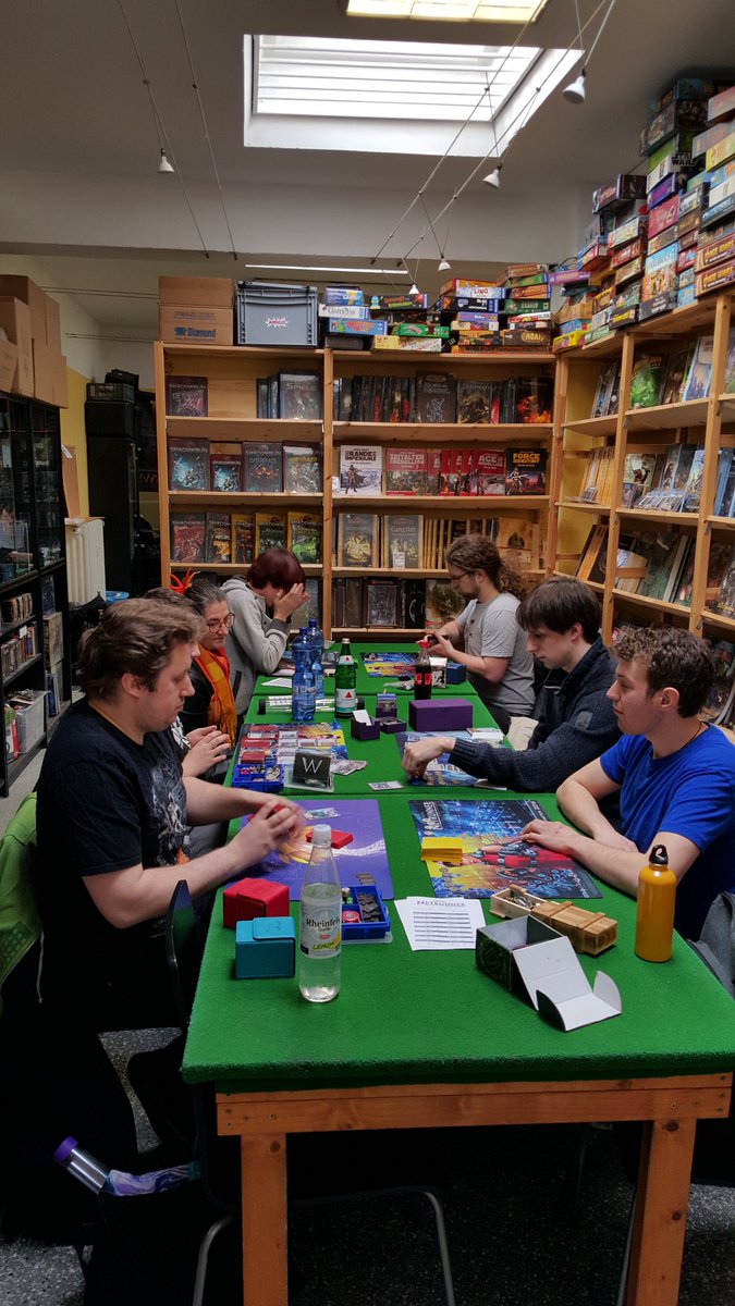 ANR_Bitstream's tweet image. Netrunner SC 2016 in Krefeld