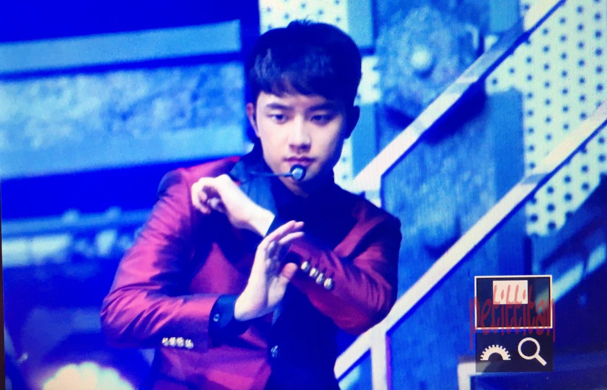 petit_titan's tweet photo. 160320 마지막 luxion in 서울 #디오 #경수 https://t.co/VkiCmhaaRD