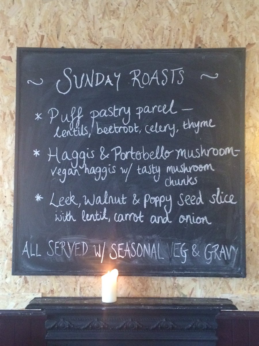 Don't forget we have our fabulous roasts on today! (And a new addition: leek, walnut and poppy seed slice) ☺️