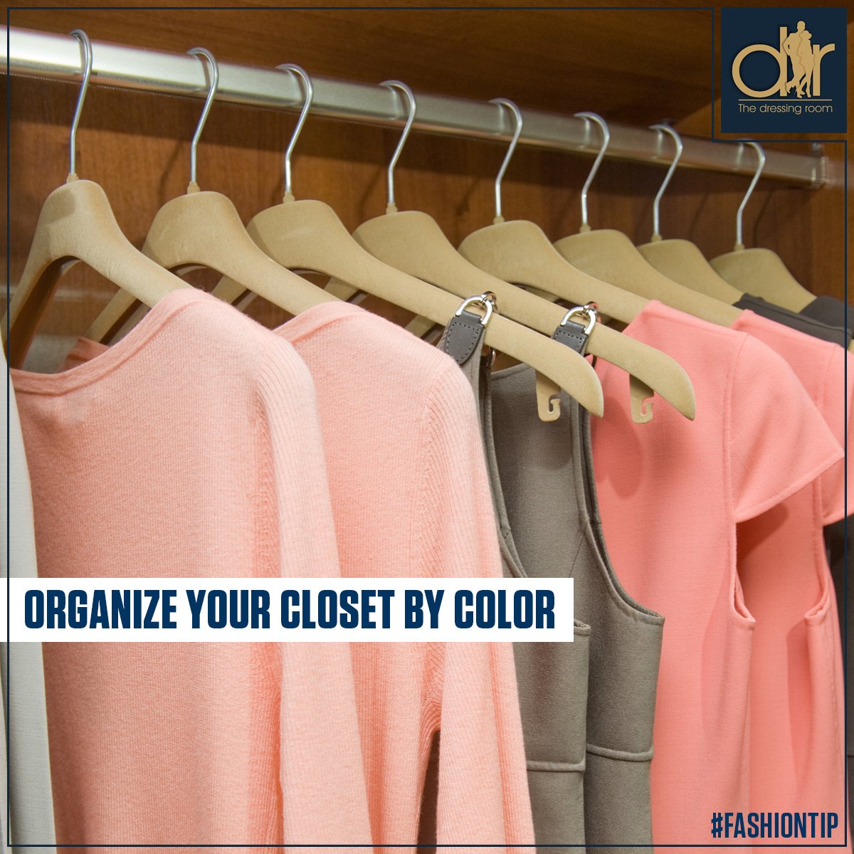 dressingroomME's tweet photo. Always organize your clothes going light to dark from left to right i Your eye will follow the color
#Dubai #Fashion https://t.co/ePoEr4focI